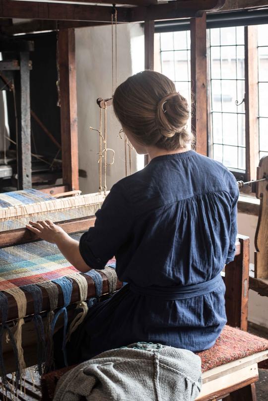 Polly Lovegrove photo of work on loom