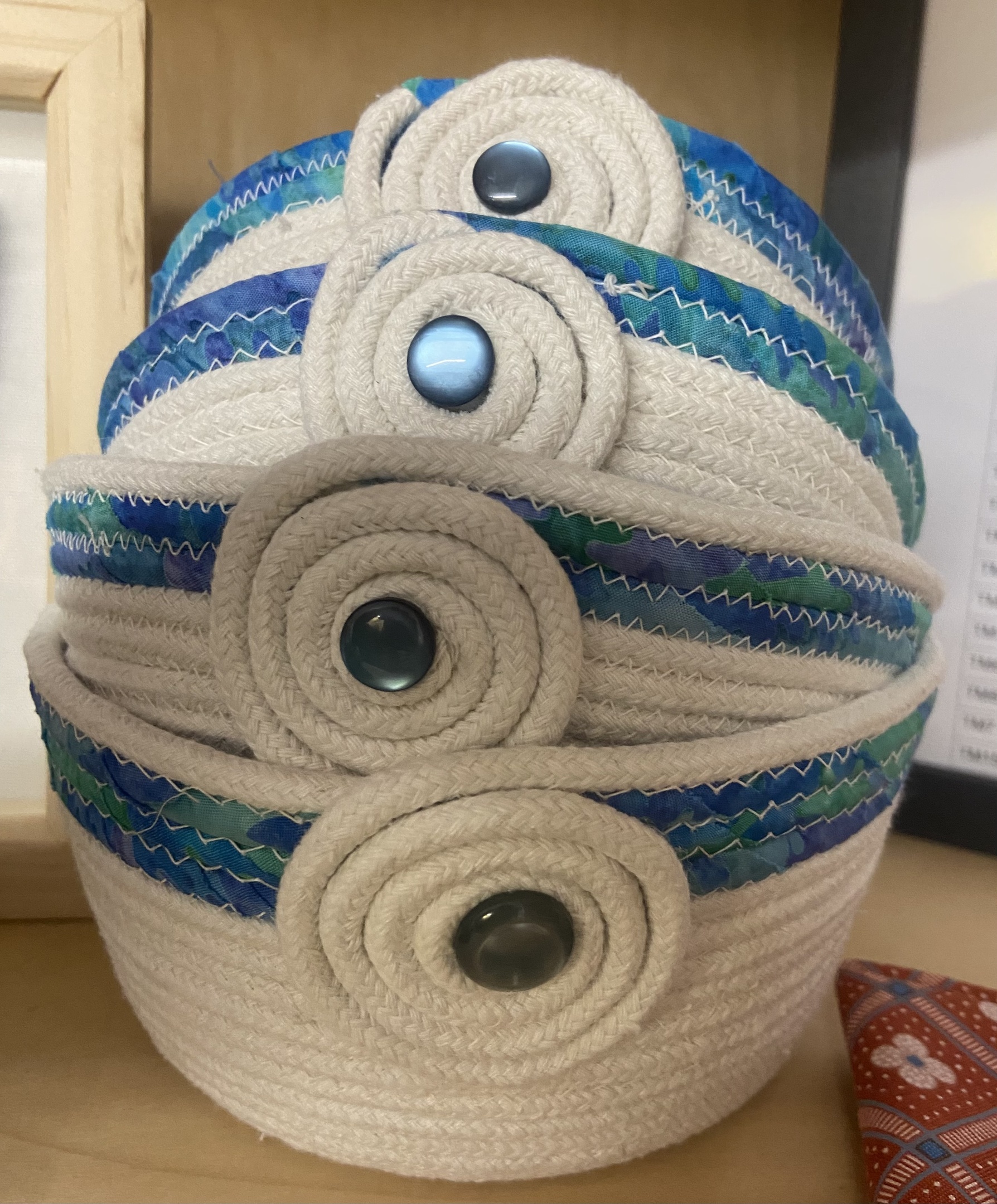 Image of stack of rope bowls
